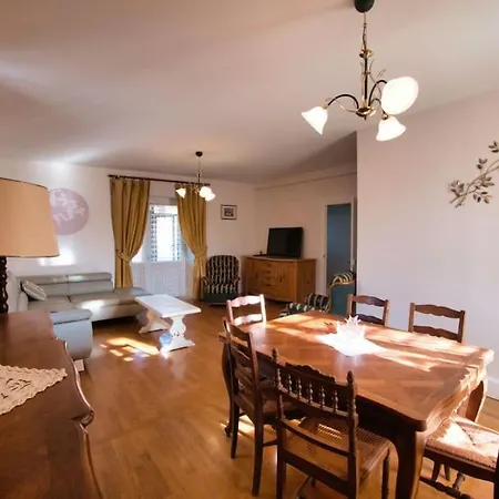 Maison Du Pont De La Roussie Дом отдыха *
