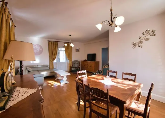 Maison Du Pont De La Roussie Сasa de vacaciones *